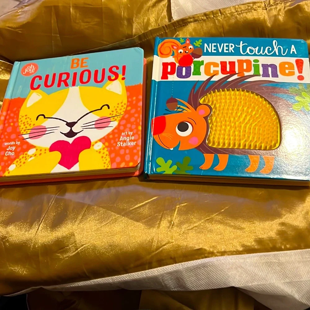 Books - Picture 1 of 8